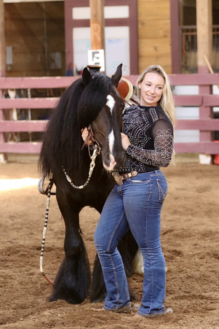 HorseID: 2306802 RRF'S Midnight - PhotoID: 1090564