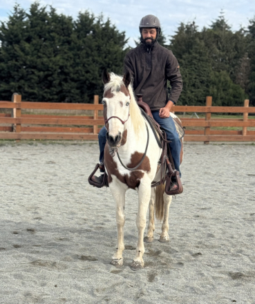 HorseID: 2306852 April - PhotoID: 1090621