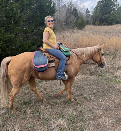 HorseID: 2307034 Design Done in Gold - PhotoID: 1090861