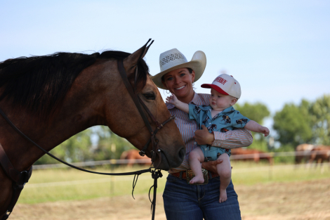 HorseID: 2313616 Gunpowder and Lead - PhotoID: 1099100