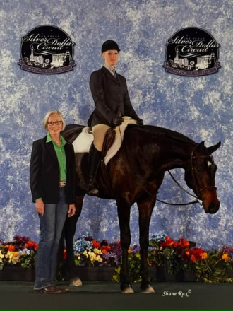 HorseID: 2300125 FURS N FORMALS - PhotoID: 1081563