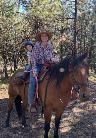 HorseID: 2301582 GUS - PhotoID: 1083541