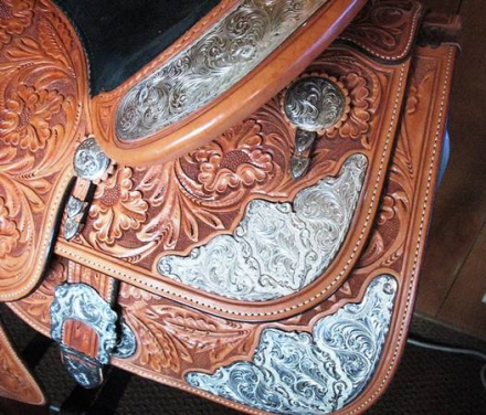 Tack ID: 564643 STUNNING SHOW SADDLE BY KATHY - PhotoID: 155511 - Expires 29-Aug-2026 Days Left: 158