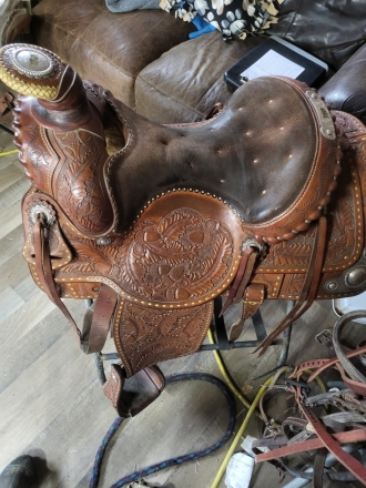 Tack ID: 568179 Severe Brothers Custom saddle - PhotoID: 152943 - Expires 17-Jul-2024 Days Left: 76