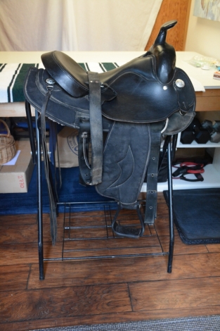 Tack ID: 568493 16 Big Horn leather/cordura saddle - PhotoID: 153024 - Expires 06-Aug-2024 Days Left: 78