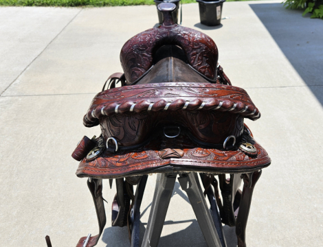 Tack ID: 569876 BOB MARSHALL TREELESS SPORTS SADDLE - PhotoID: 154851 - Expires 15-Jan-2026 Days Left: 41