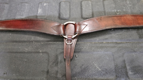 Tack ID: 569876 BOB MARSHALL TREELESS SPORTS SADDLE - PhotoID: 154852 - Expires 15-Jan-2026 Days Left: 41