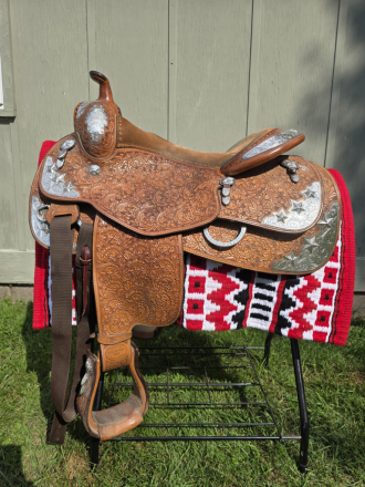 Tack ID: 569900 Blue Ribbon Show Saddle - PhotoID: 154873 - Expires 21-Jan-2026 Days Left: 47