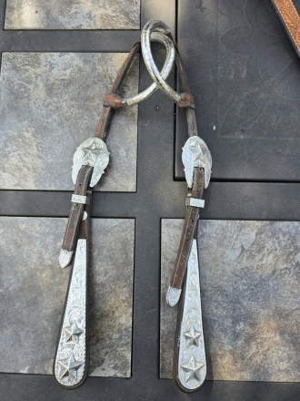 Tack ID: 569900 Blue Ribbon Show Saddle - PhotoID: 154876 - Expires 21-Jan-2026 Days Left: 47