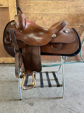 Tack ID: 570027 Pards Advantage reining saddle - PhotoID: 155065 - Expires 08-Dec-2025 Days Left: 3