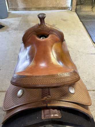 Tack ID: 570027 Pards Advantage reining saddle - PhotoID: 155067 - Expires 08-Dec-2025 Days Left: 3