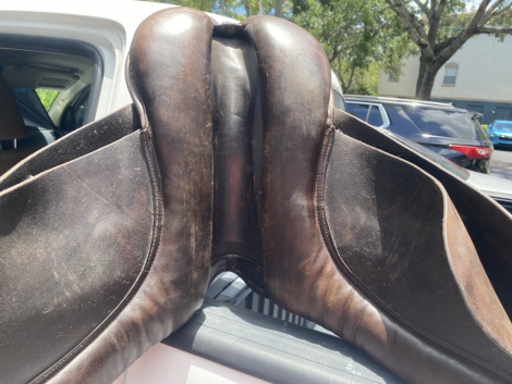 Tack ID: 570044 County Saddle for sale - PhotoID: 155094 - Expires 15-Dec-2025 Days Left: 10