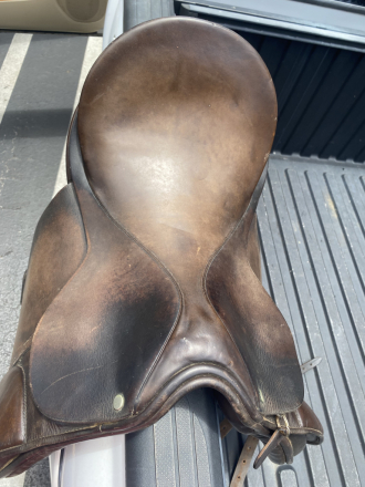 Tack ID: 570044 County Saddle for sale - PhotoID: 155096 - Expires 15-Dec-2025 Days Left: 10