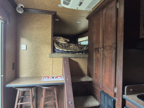 Tack ID: 570045 Eby aluminum 3 horse slant gooseneck - PhotoID: 155100 - Expires 16-Dec-2025 Days Left: 11