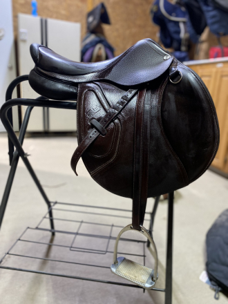 Tack ID: 570075 2021 CWD 17inch dynamic range with flat seat, close contact - PhotoID: 155130 - Expires 25-Dec-2025 Days Left: 20