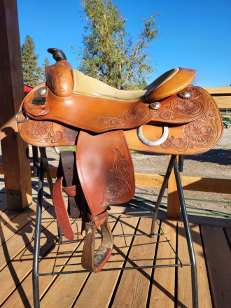 Tack ID: 570092 16 Continental C89 reiner/all around - PhotoID: 155149 - Expires 03-Apr-2026 Days Left: 119