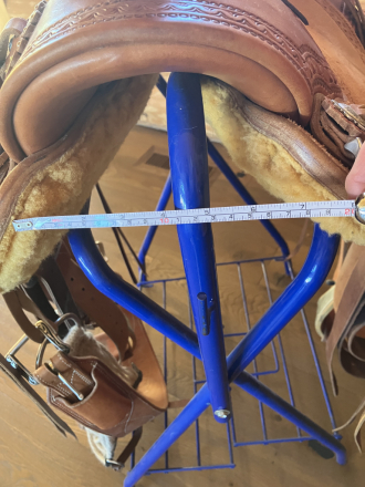 Tack ID: 570117 Western Saddle - PhotoID: 155184 - Expires 15-Jan-2026 Days Left: 31