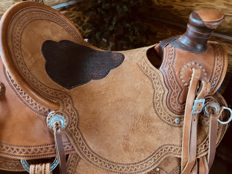 Tack ID: 570117 Western Saddle - PhotoID: 155185 - Expires 15-Jan-2026 Days Left: 31