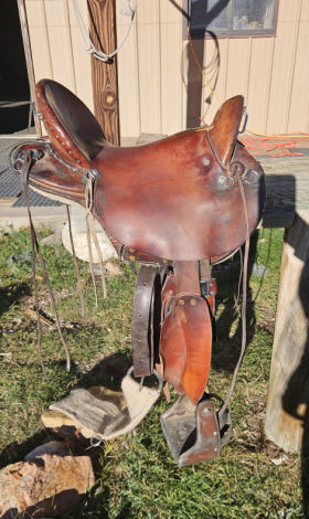 Tack ID: 570120 16 Annie George Endurance Saddle - PhotoID: 155186 - Expires 17-Jan-2026 Days Left: 34