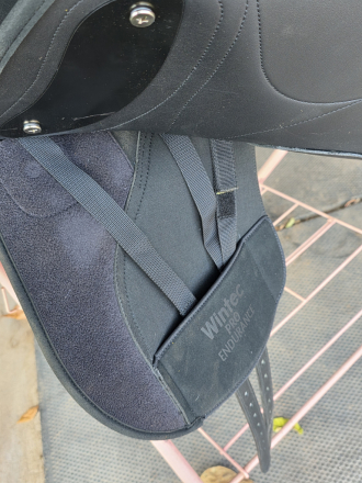 Tack ID: 570159 NEW Wintec Pro Endurance Saddle - PhotoID: 155240 - Expires 01-Feb-2026 Days Left: 58