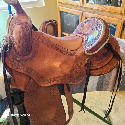 Tack ID: 570164 J J Maxwell Hope Trail/Reiner saddle - PhotoID: 155251 - Expires 03-Feb-2026 Days Left: 61