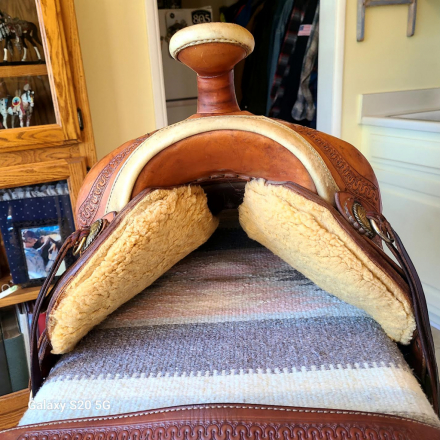 Tack ID: 570164 J J Maxwell Hope Trail/Reiner saddle - PhotoID: 155252 - Expires 03-Feb-2026 Days Left: 61