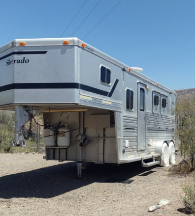 Tack ID: 570190 96 Silverado Gooseneck - PhotoID: 155279 - Expires 18-Feb-2026 Days Left: 75