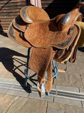 Tack ID: 570196 Kathy’s Western Show Saddle - PhotoID: 155289 - Expires 22-Feb-2026 Days Left: 80