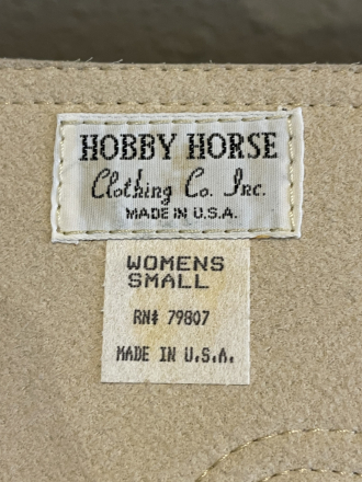 Tack ID: 570208 Hobby Horse Ulrasuede Latte/Cream Fringed Show Chaps - Wom - PhotoID: 155313 - Expires 01-Mar-2026 Days Left: 87