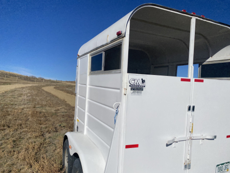 Tack ID: 570223 1997 CM 2 Horse Straight Load Trailer - PhotoID: 155337 - Expires 08-Mar-2026 Days Left: 84