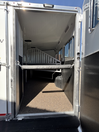 Tack ID: 570296 2025 Merhow Summit 8314 - PhotoID: 155383 - Expires 09-Apr-2026 Days Left: 65