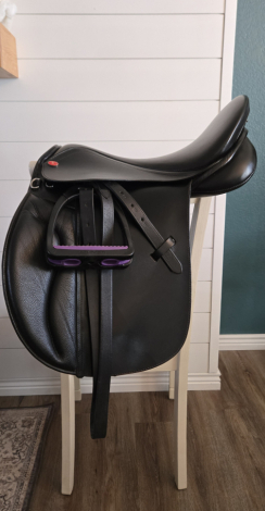 Tack ID: 570299 Duett Rondo 2- 17- 34cm hoop tree - PhotoID: 155387 - Expires 12-Apr-2026 Days Left: 79