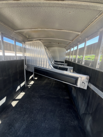 Tack ID: 570300 4 Star Stock Combo Trailer - PhotoID: 155392 - Expires 12-Apr-2026 Days Left: 82