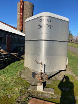 Tack ID: 570312 Aluminum two to three horse stock trailer with bumper pull - PhotoID: 155418 - Expires 19-Apr-2026 Days Left: 89