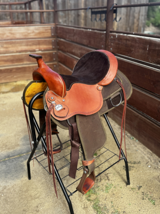 Tack ID: 570327 Fabtron Lady Trail Saddle - PhotoID: 155424 - Expires 23-Apr-2026 Days Left: 79
