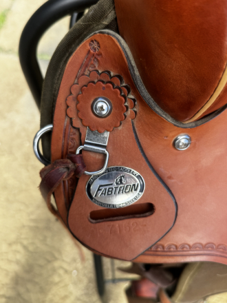 Tack ID: 570327 Fabtron Lady Trail Saddle - PhotoID: 155425 - Expires 23-Apr-2026 Days Left: 79