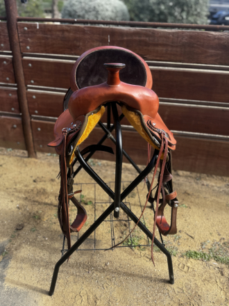 Tack ID: 570327 Fabtron Lady Trail Saddle - PhotoID: 155426 - Expires 23-Apr-2026 Days Left: 79
