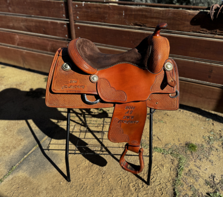 Tack ID: 570328 Bobs Custom Saddle - PhotoID: 155431 - Expires 23-Apr-2026 Days Left: 79