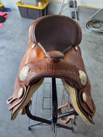 Tack ID: 570517 Beautiful Wyoming Western Saddle 16 - PhotoID: 155653 - Expires 04-Aug-2026 Days Left: 77