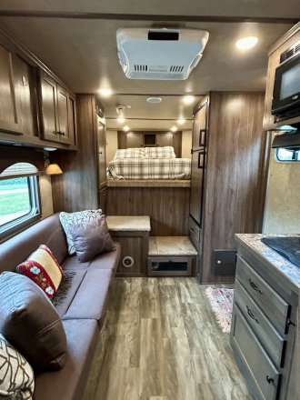Tack ID: 570561 2021 Lakota Charger 8311 3 Horse Trailer - PhotoID: 155688 - Expires 24-Aug-2026 Days Left: 79