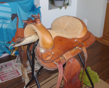 Tack ID: 570577 Western saddle - PhotoID: 155712 - Expires 01-Sep-2026 Days Left: 87