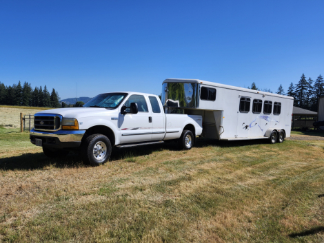 Tack ID: 570591 White 4X4 Diesel Ford Pickup - PhotoID: 155771 - Expires 19-Sep-2026 Days Left: 46