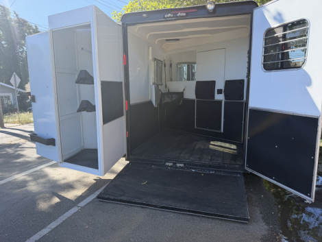 Tack ID: 570663 2019 Double D Custom Built One Horse Slant Load Trailer - PhotoID: 155813 - Expires 14-Jan-2027 Days Left: 177