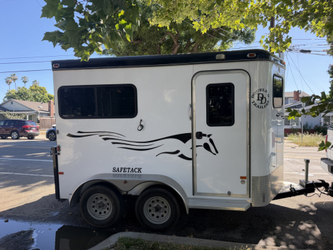 Tack ID: 570663 2019 Double D Custom Built One Horse Slant Load Trailer - PhotoID: 155814 - Expires 14-Jan-2027 Days Left: 177