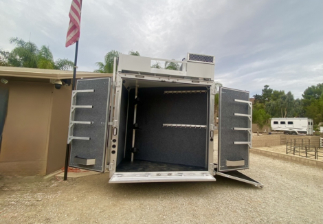 Tack ID: 570742 2023 Lakota Charger 3H sideload 13’ sw - PhotoID: 155908 - Expires 18-Nov-2026 Days Left: 81