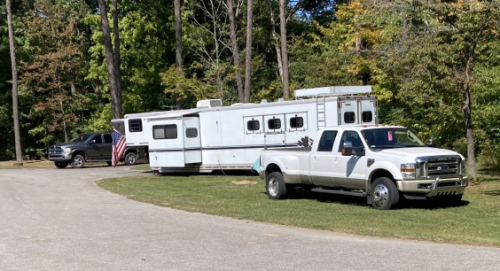 Tack ID: 570746 Sundowner 3horse trailer - PhotoID: 155935 - Expires 02-Mar-2027 Days Left: 138