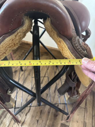 Tack ID: 570772 Wade Ranch saddle 15” - PhotoID: 155928 - Expires 30-Nov-2026 Days Left: 75