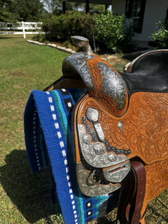 Tack ID: 570792 15.5” Blue Ribbon Show Saddle (2010) - PhotoID: 155975 - Expires 14-Dec-2026 Days Left: 86