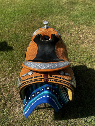 Tack ID: 570792 15.5” Blue Ribbon Show Saddle (2010) - PhotoID: 155976 - Expires 14-Dec-2026 Days Left: 86