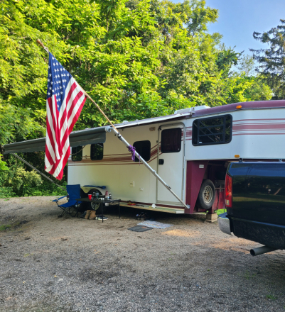 Tack ID: 570812 2 horse slant Horse trailer with gooseneck - PhotoID: 156017 - Expires 20-Dec-2026 Days Left: 89